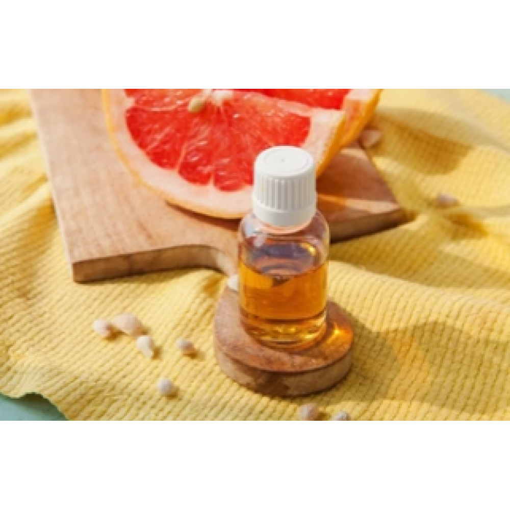 CARELIKA Exotic Body Scrub - Skrubis ķermenim ar greipfrūtu, jūras sāli un ēterisko mandarīnu eļļu, 200ml